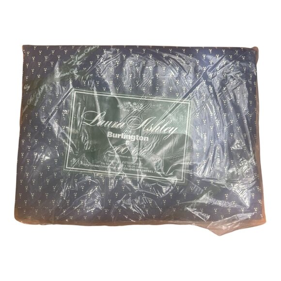 Vtg Laura Ashley For Burlington 200 Thread Ct Navy & Cream Full Sheet Set 3 pc - Picture 7 of 10